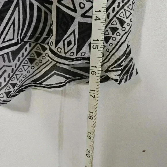 Decree sheer tank top blouse! - Picture 4 of 4